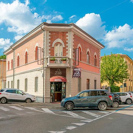 Hotel Zio Imola Exterior foto